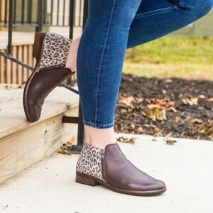 Naot Helm Leather Cheetah Print Boots